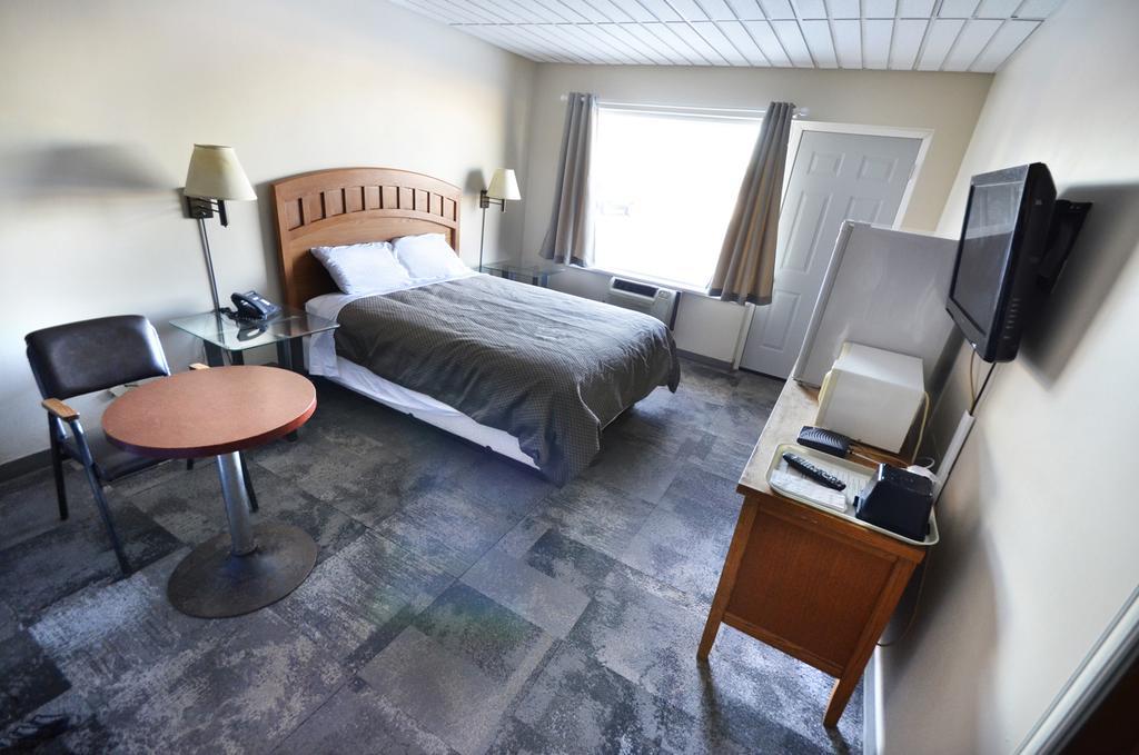 St. Norbert Hotel Виннипег Номер фото